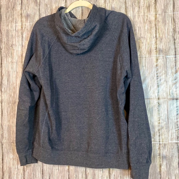 Crown Royal sweatshirt - Picture 4 of 5